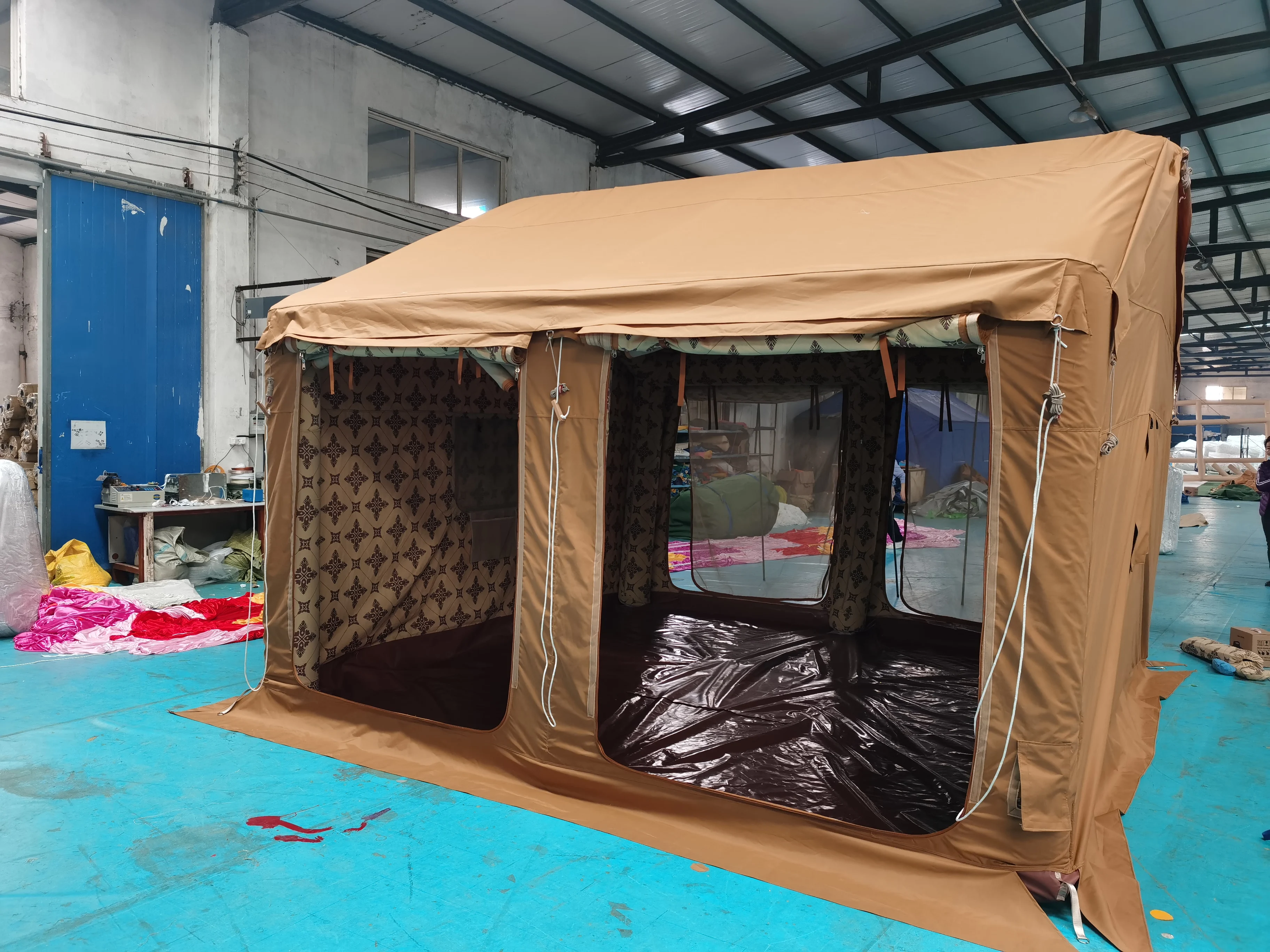 Inflatable Camping Tent, Portable PVC Waterproof Outdoor Tent, Four-season Quick Open Family Tent