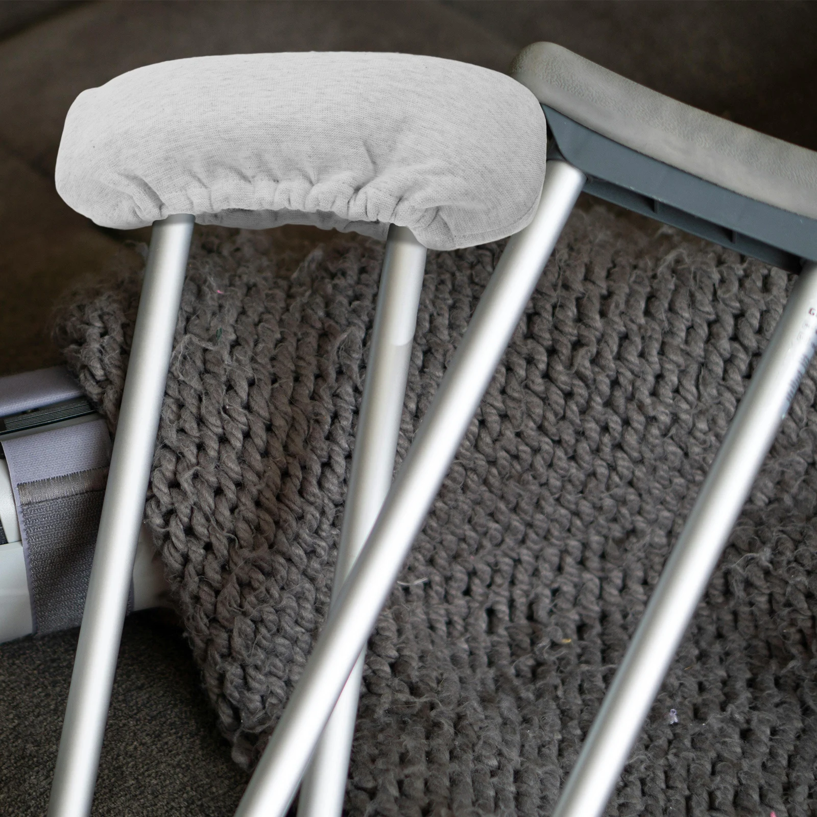 

Костыли для подмышек, компактный чехол, хлопковые подушечки для подмышек, удобные серые аксессуары