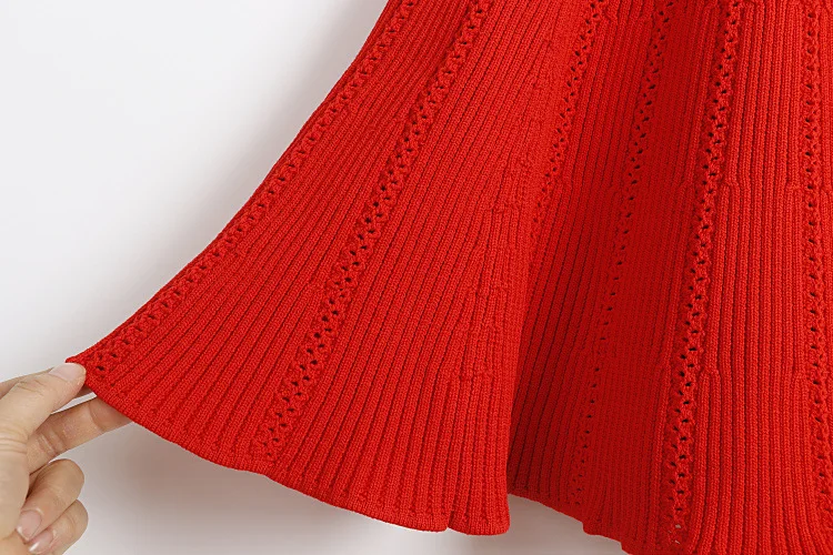 Luxury Heart Shape Button Knitted Sweater Short Dress Women\'s 2025 Sping Full Long Sleeve Pleated Evening Robe Party Dresses