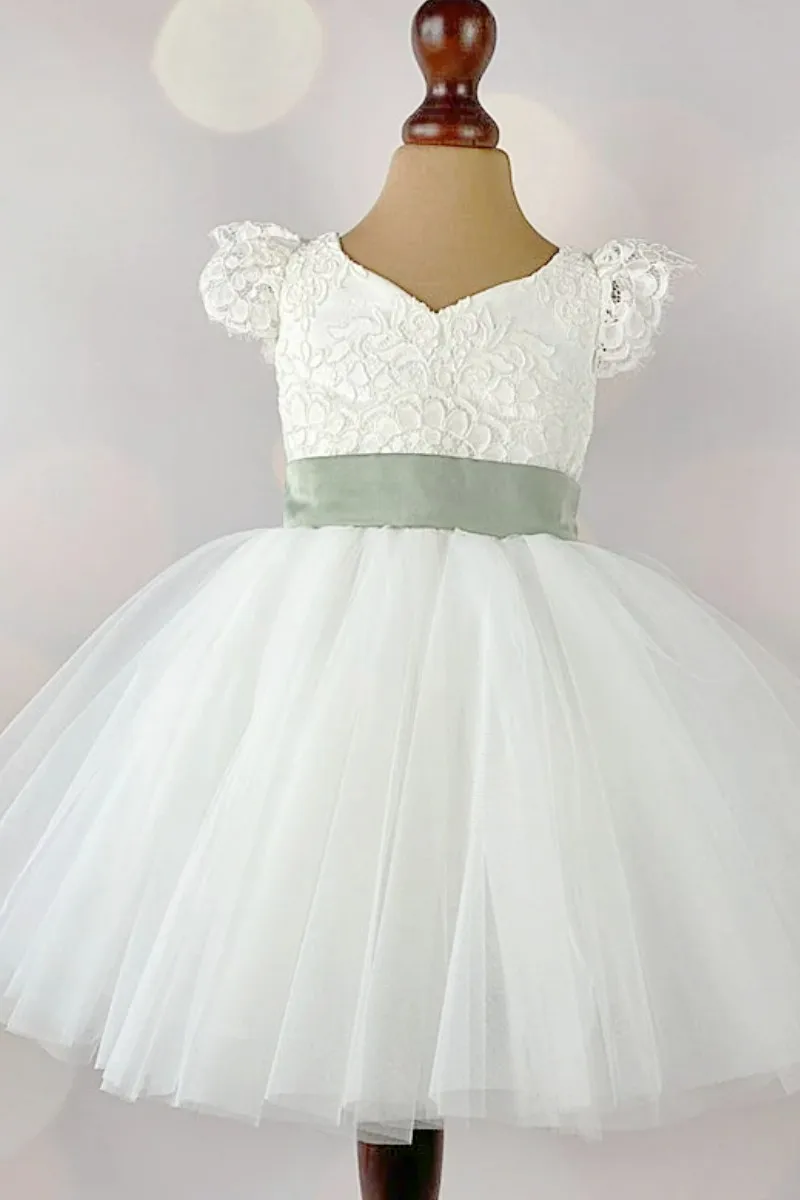 White Flower Girl Dress Lace Top With Green Bow Cute Knee Length Fit Wedding Party Birthday First Communion Gowns