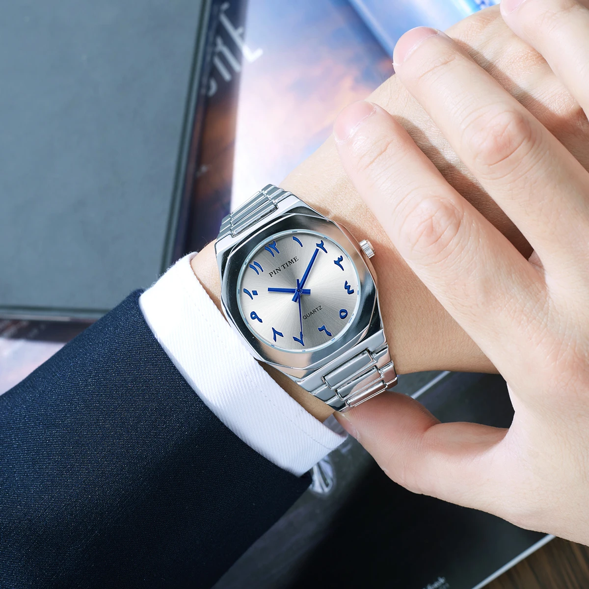 

PINTIME Мужские кварцевые часы с арабскими цифрами на циферблате Модные деловые и повседневные водонепроницаемые мужские кварцевые часы