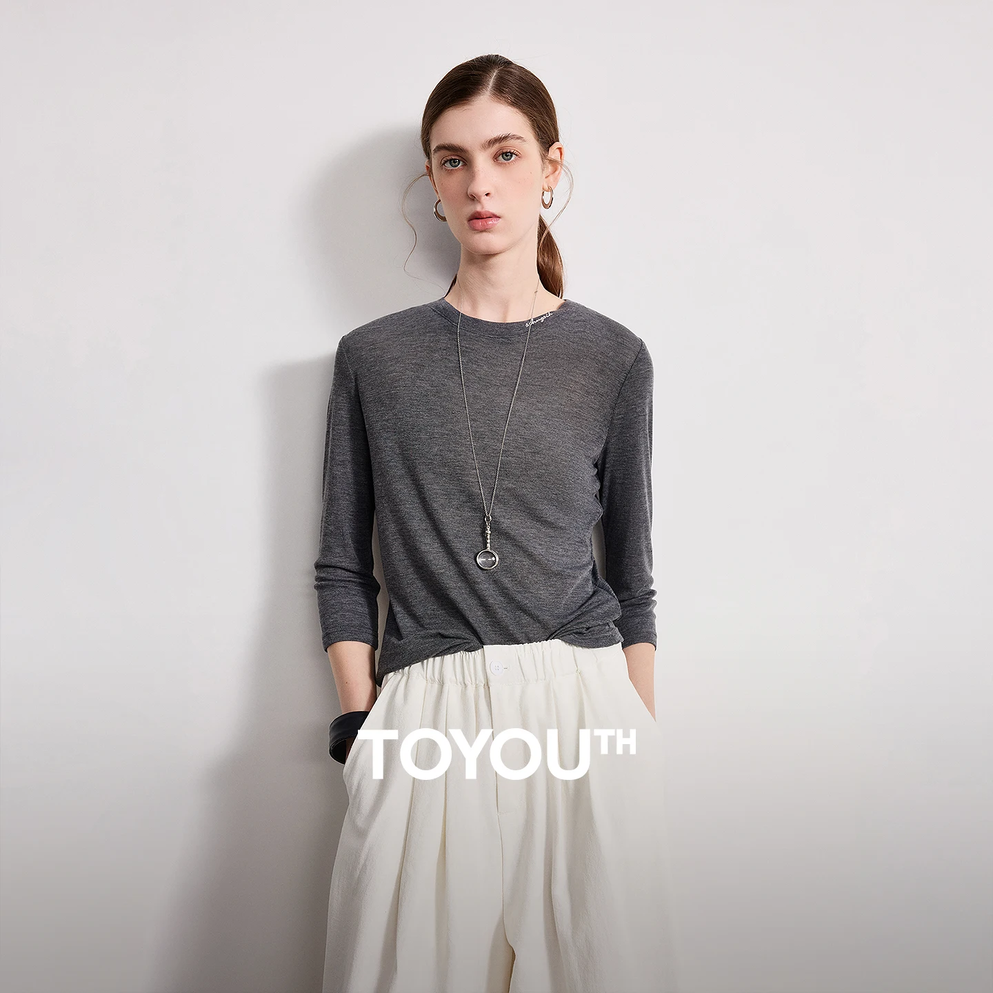 TOYOUTH Women Wool T-Shirt 2026 Spring New Crew Neck Embroidered Three-Quarter Sleeve Slim Cloud-Feel Top