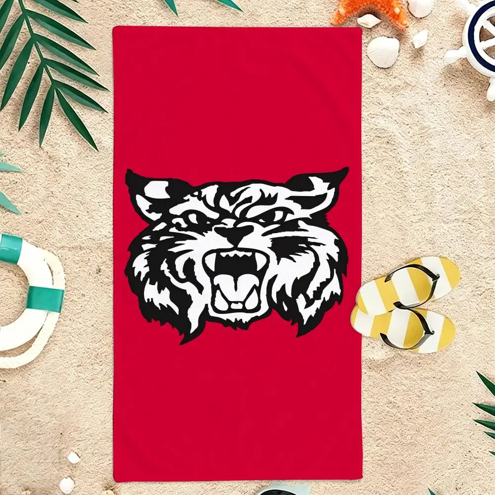 Retro Wildcat Kitten Towel Microfiber soft Beach Towel for Travel Fitness Sauna Bathing Camping