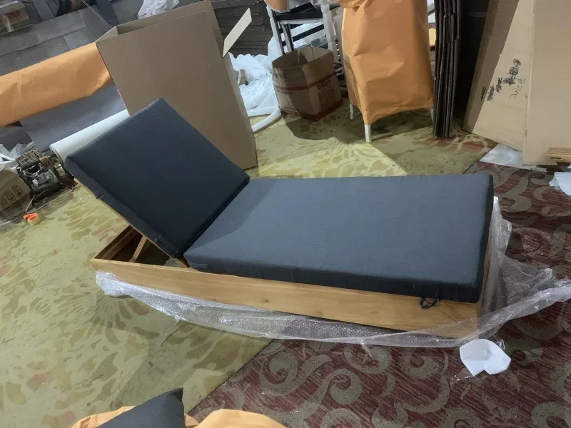 AS Chaise lounge de piscina moderna, tumbona con estructura de madera de teca, tumbona de jardín, tumbona de playa negra Paito para exteriores, a la venta