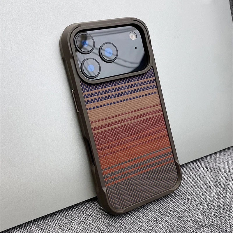 Magnetische Carbonfaser-Textur für MagSafe Bumper-Hülle für iPhone 17 18 Pro Max 16 16Pro 15 Pro Mattierte Kabellose Ladehülle – Detail 10