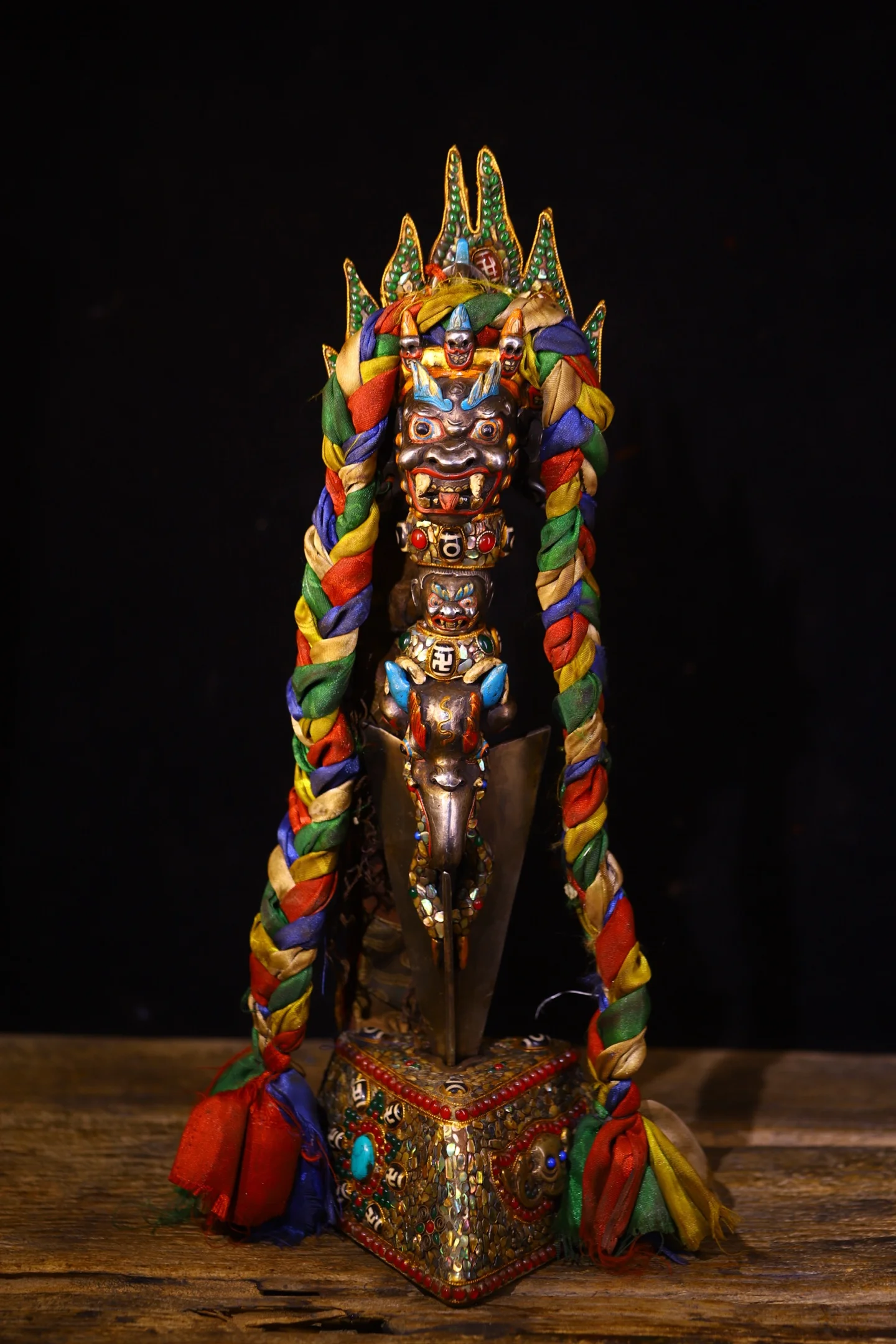 

18"Old Tiantie Painted Mosaic Gem gZi Beads Turquoise Mahakala Buddha Head beast head Vajra Phurpa Base Amulet Worship Hall