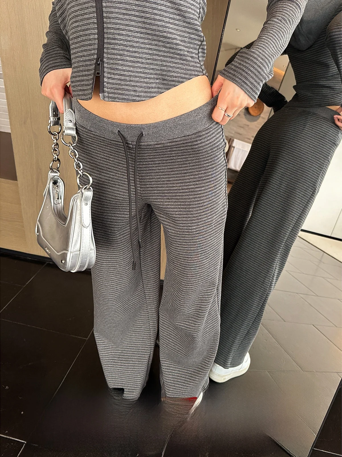 

GOGOBURN High Waist Draped Straight Leg Casual Pants Women's ey Stripe Loose Wide Leg Long Trousers Autumn Simple Sle