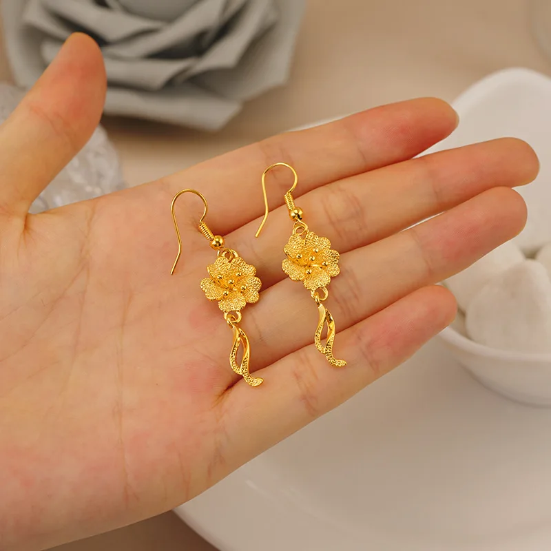 Alluvial Gold Earrings High-Grade Special-Interest Earrings Women's No Color Fading Imitation Yellow Metal Tassel Earrings Cross