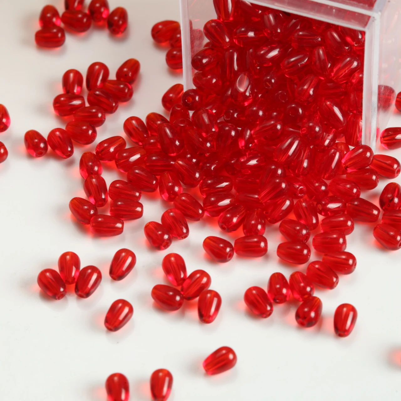 700pcs Wholesale 3x5mm Water Drop Crystal Glass Beads Tear Drop Lampwork Beads for Handmade DIY Earrings Jewelry Accessories