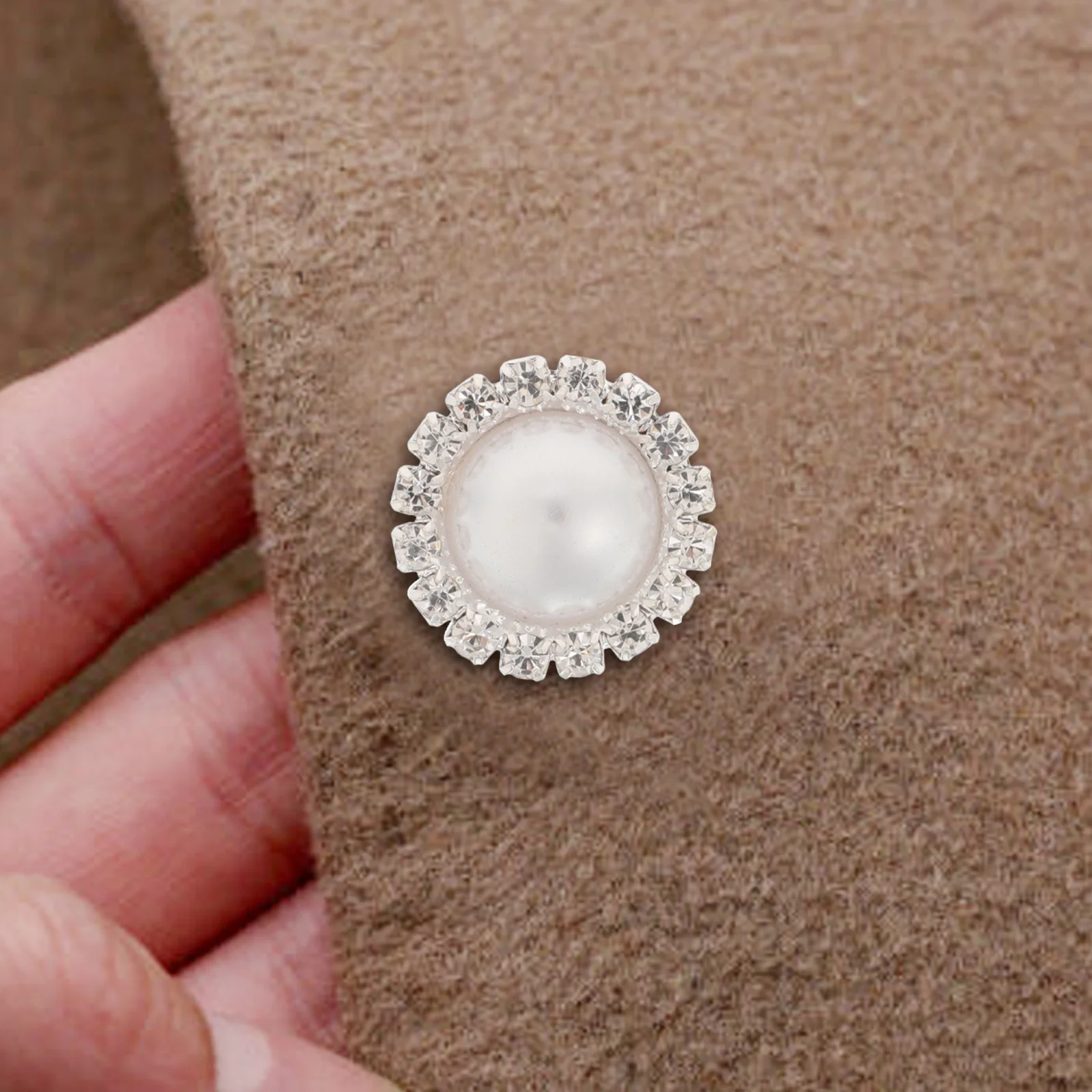 

20pcs Pearl Flower Rhinestone Buttons Sew-On Decorative Buttons For Wedding Diy Crafts Clothing Accessories Shank Button