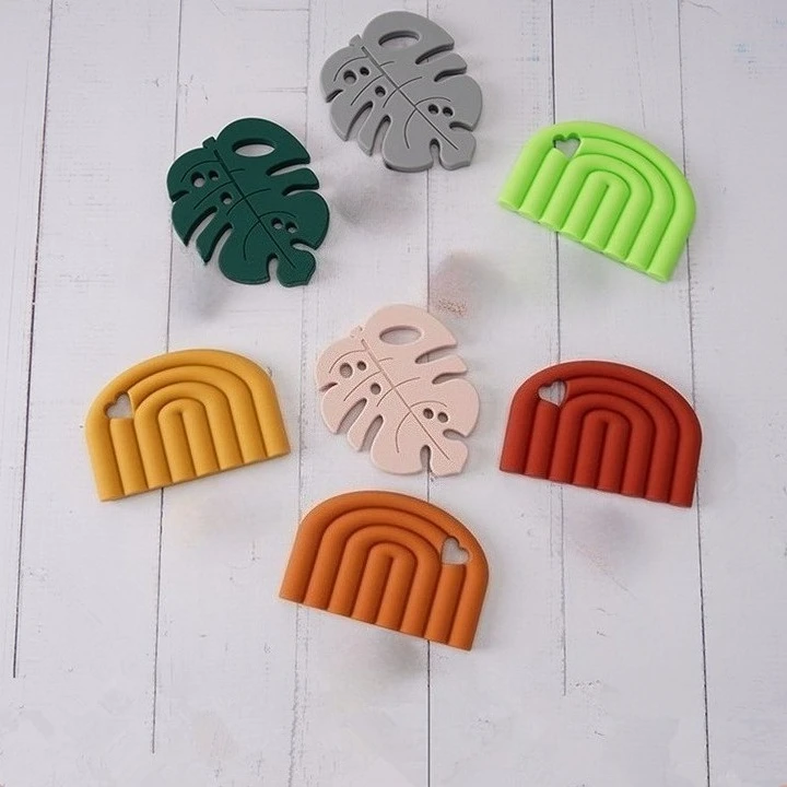 2PCS Fashion Silicone Beads BPA Free Baby Teether Animal Newborn Teething Toy DIY Pacifier Chain Necklace Accessories