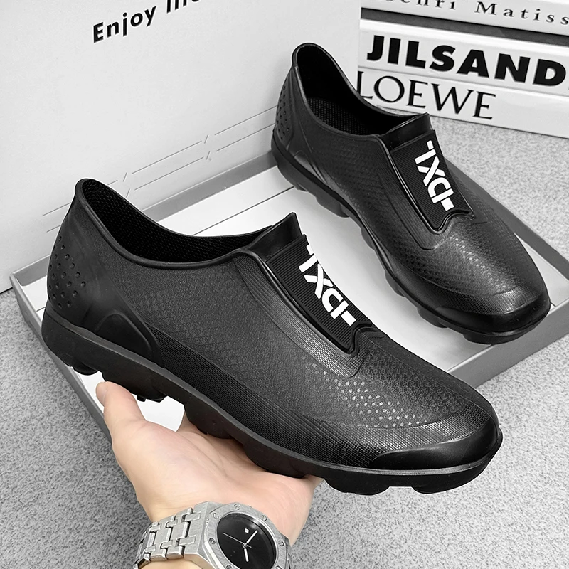 Low-Top Men's Summer Short Rain Boots Fashionable Outdoor Waterproof Non-Slip Lightweight Work Shoes Thick Bottom Rubber