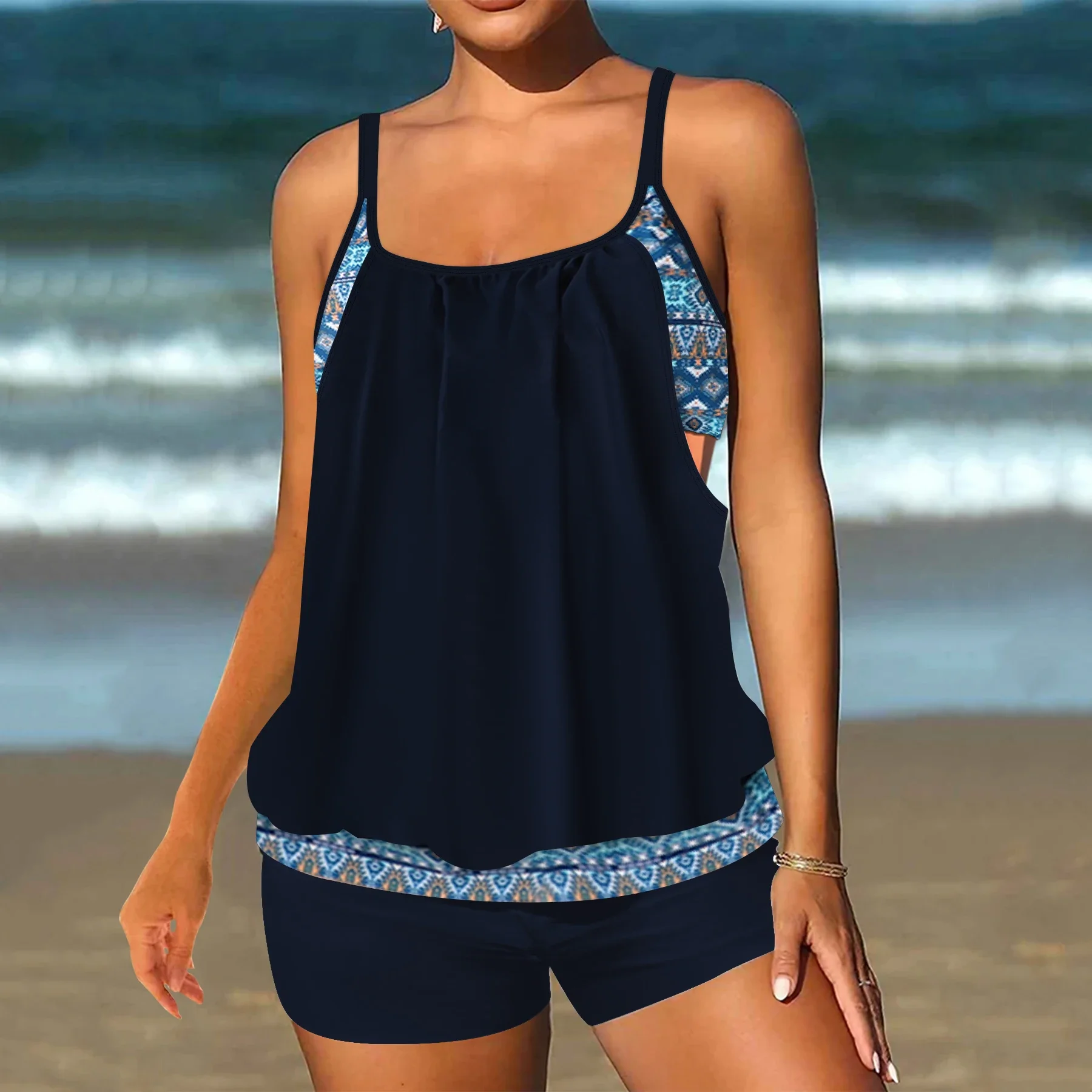 Women's Tankini Swimsuit Set, Floral Print Backless Two-Piece Swimwear, Fashionable Beachwear with Tank Top & Shorts Sexy Bikini