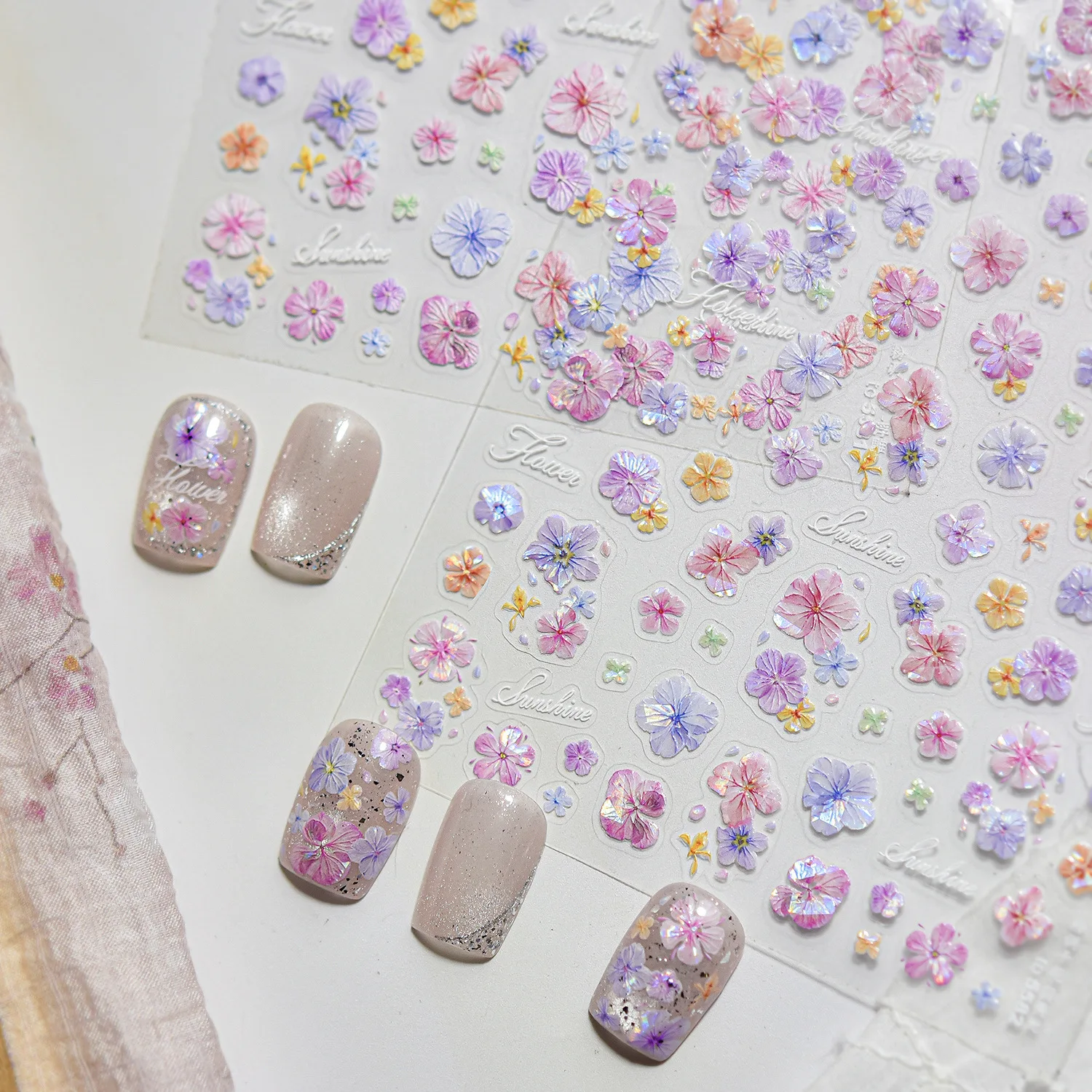 5D Blumen-Nagelaufkleber Lila Rosa Mini-Blüten Dünne Linien Blätter Blühende Blütenblätter 5D Selbstklebende Nagelsticker Süßes Mädchen DIY