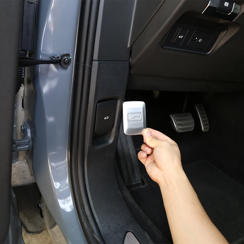 

For Land Rover Range Rover Evoque L551 2020 Car Hood Switch Button Knob Panel Cover Trim Sticker ABS Hood Switch Protection Kit