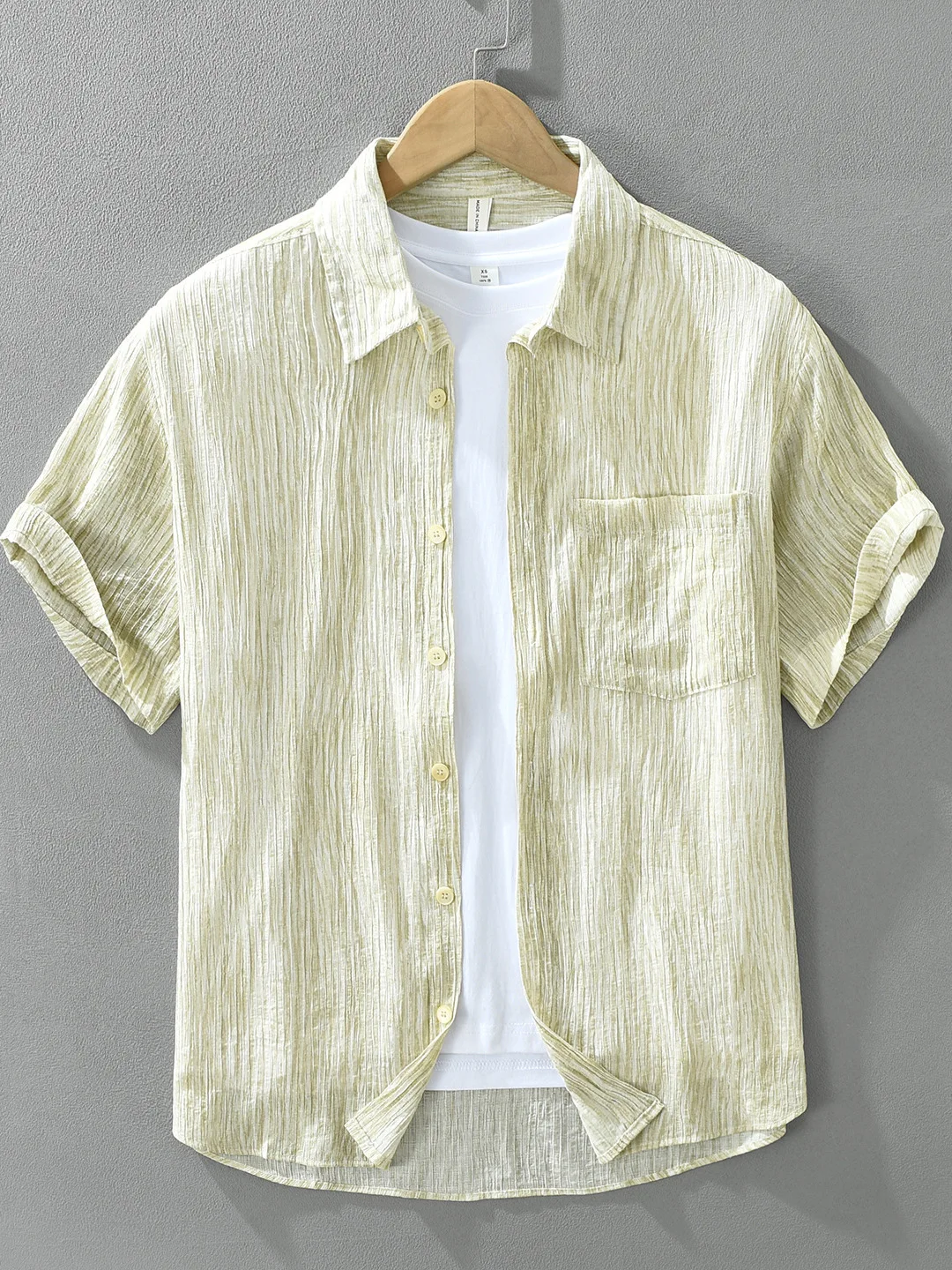 

Men's Summer New Style Casual Thin Short Sleeve Shirt Textured Stripe Pattern Breathable Loose Fit Polyester V-Neck Button up