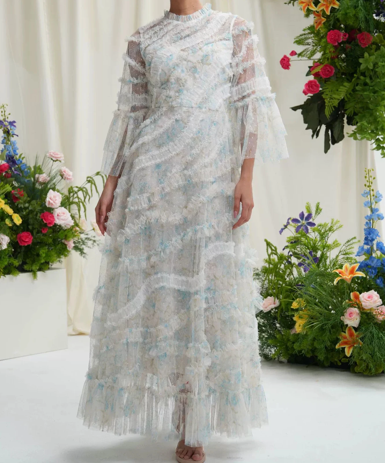 2025 moda europeia vestido de banquete saia longa em torno do pescoço malha emenda em camadas balanço magro dress-GZXX486