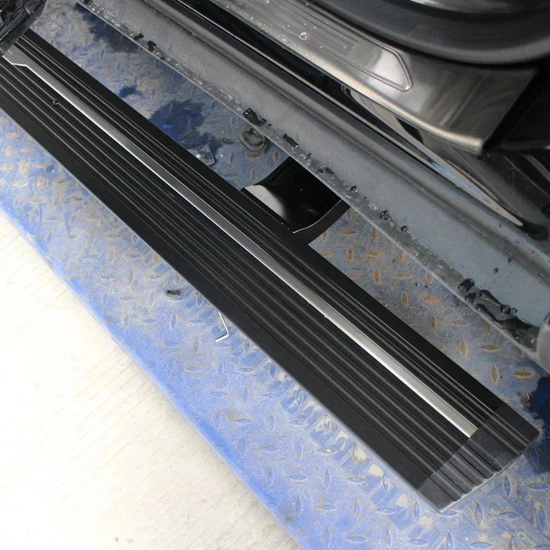 Retractable Running Boards Side Steps 2017-2023 Traverse
