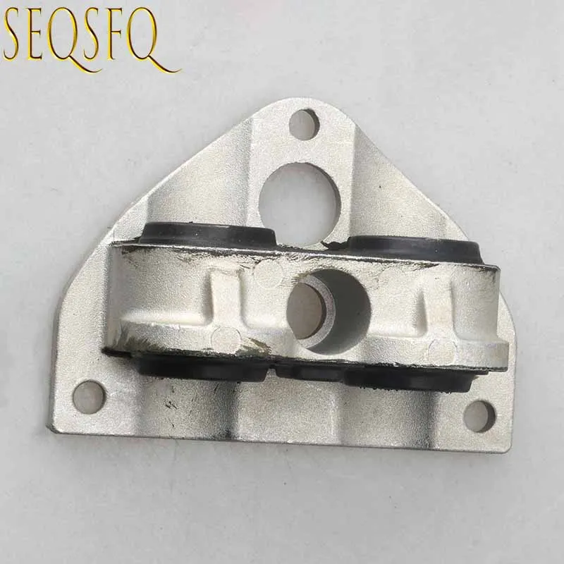 Mount Damper, Upper Side 66M-44514 For Yamaha 9.9HP 15HP Outboard Engine 66M-44514-00-4D 66M-44514 66M-44514-00 Boat Motor