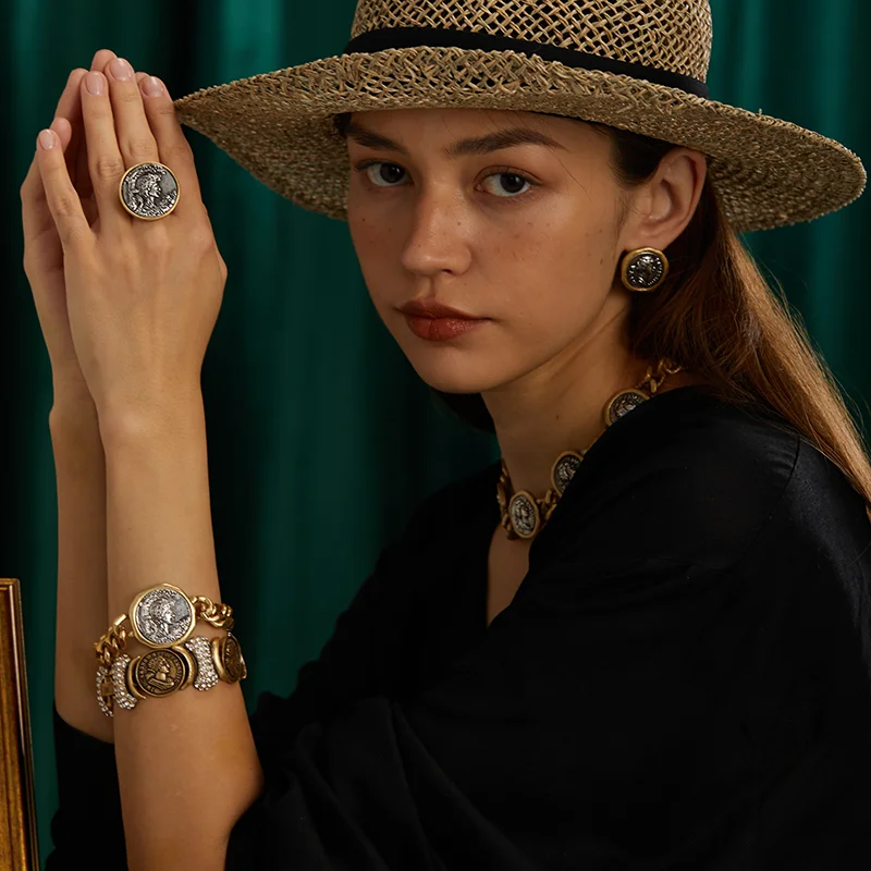 Vintage Copper Portrait Ancient Coins Round Wide Bangle Antique Jewelry Bracelets for Women Couple Wrist Retro Accessories New