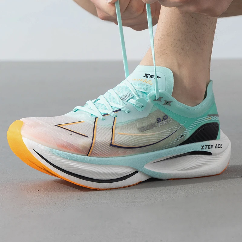Chinese Sports Brand Xtep Cushioning Running Shoes Men's Shoes New Men's Lightweight Jogging Shoes Outdoor Fitness Training Shoes Sports Shoes 978119110115-2