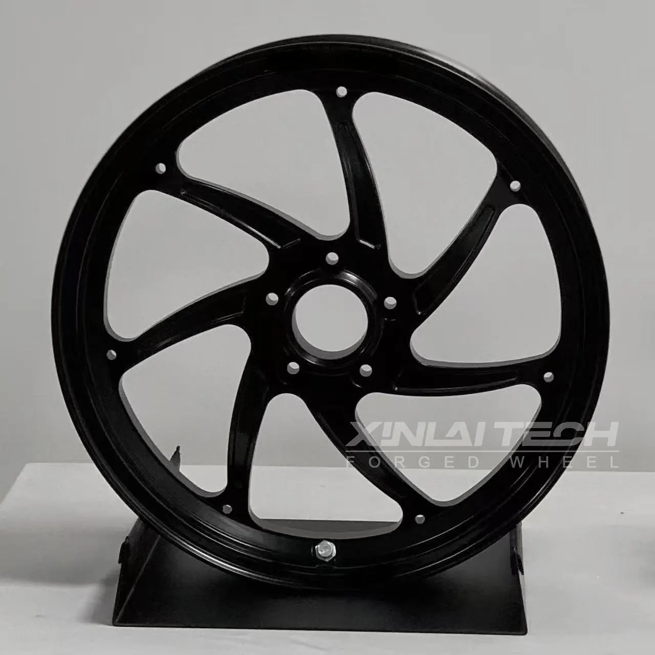 Custom Forged Motorcycle Wheels for Aprilia SR MAX 14 15 Inch CNC Forged Billet Aluminum Rims Anodized Finish Custom Design Rims