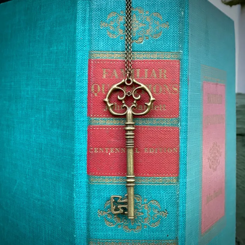 العتيقة برونزية Skeleton الهيكل العظمي سر غامض حديقة مفتاح الفضة اللون قلادة قلادة فلورا قلادة مفتاح #6