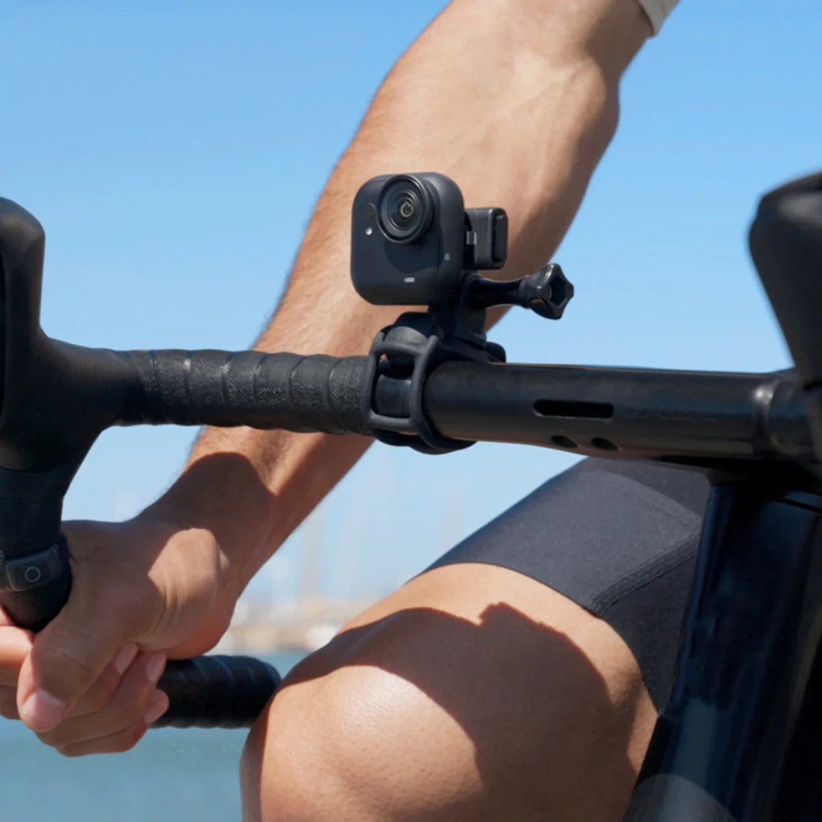 

2025 + Strap Mount for GO Ultra Universal Elastic Mount Ideal for Bikes Strollers Versatile Camera Accessory