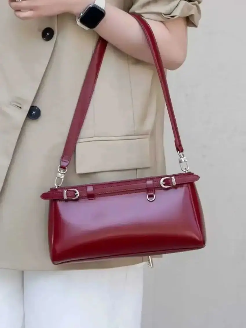 

Натуральная кожаная женская сумка через плечо класса люкс от дизайнерского бренда, дамская сумочка из воловьей кожи, сумка-багет для женщин