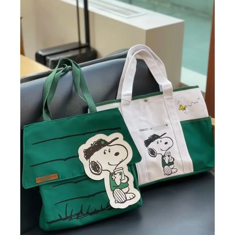 

2025new Starbucks Joint Payment Snoopy Nylon Printed Leisure Shoulder Bag Cartoon Lazy Wind Aestheticism Large Capacity Tote Bag