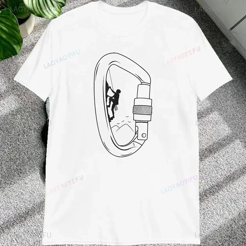 Tシャツの男,クールなパターン,ロッククライミングクラブのロゴ,ラウンドネック,ゆったりとしたコットン