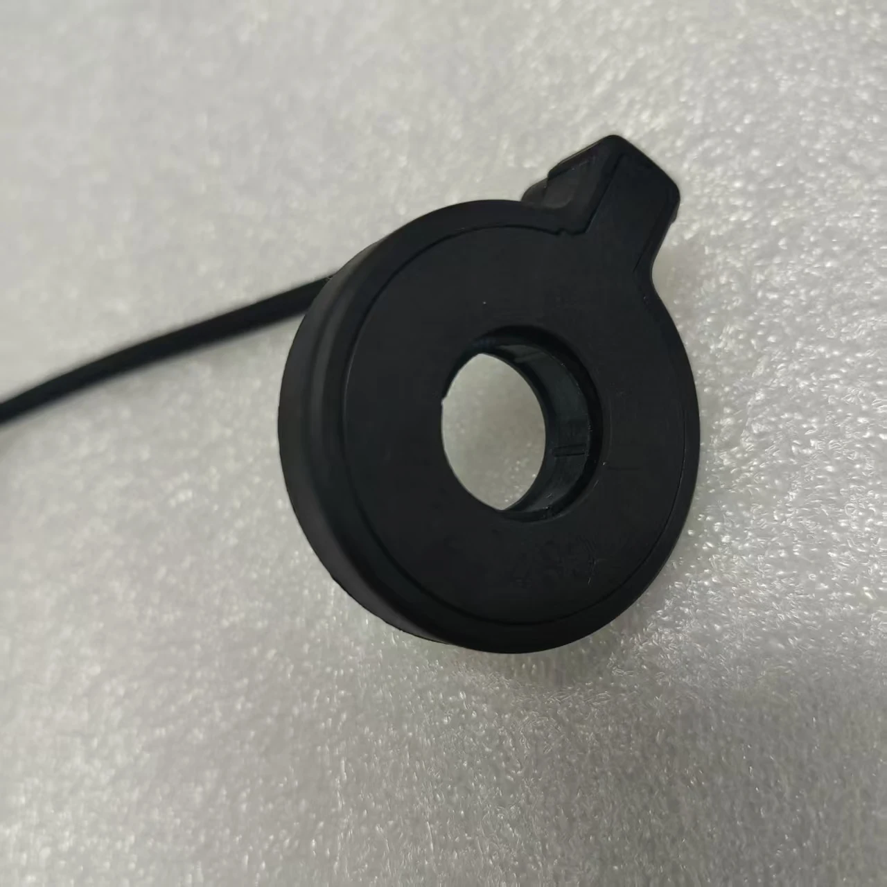 مستشعر PAS 4pin ملحقات مخصصة لنظام Ebike مستشعر ذكي للدراجة الإلكترونية مساعدة دواسة الدراجة الكهربائية