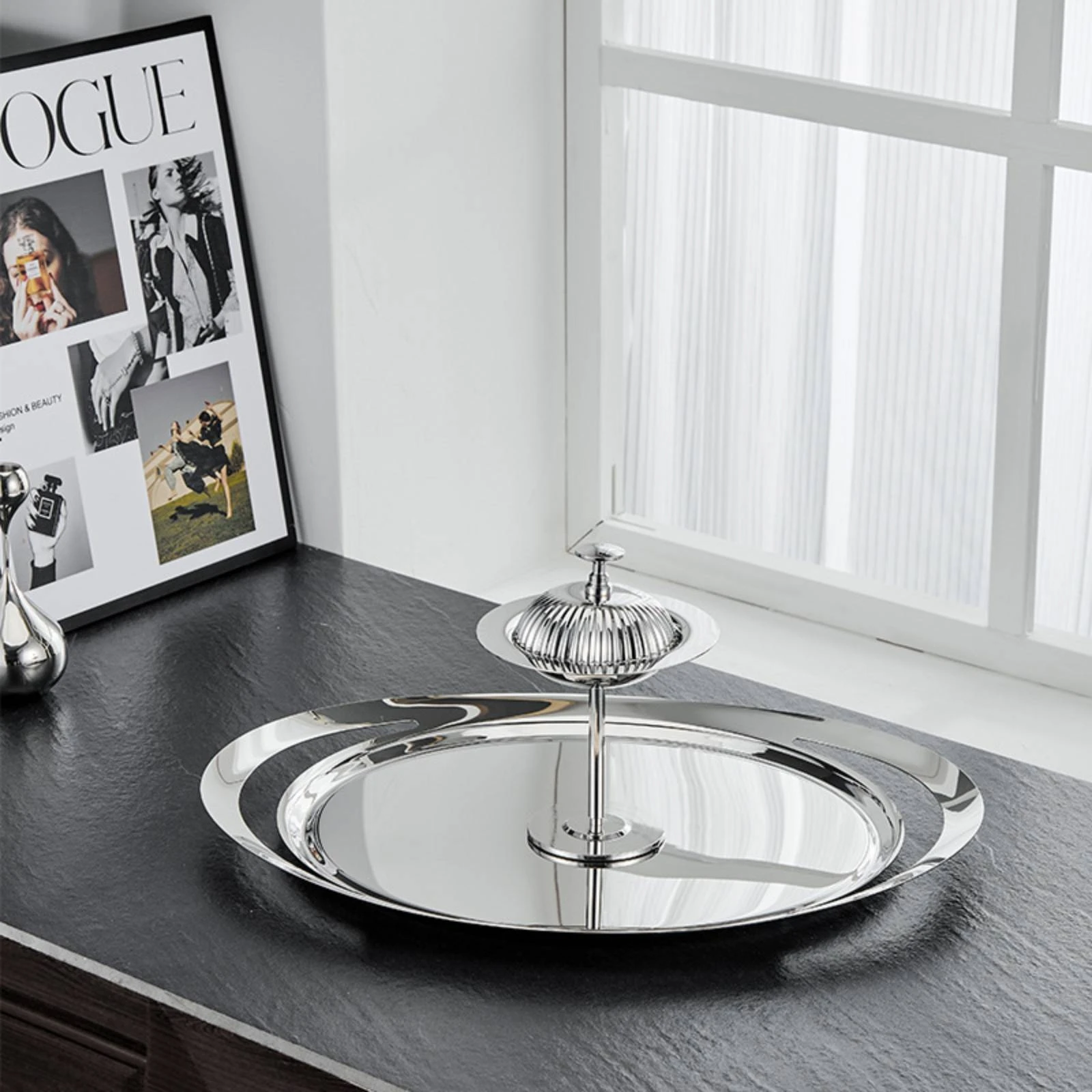 Oval Serving Tray Mirror Polished Stainless Steel Tray Oval Serving Platter Mirrored Sleek for Hosts, Dining Table, Parties