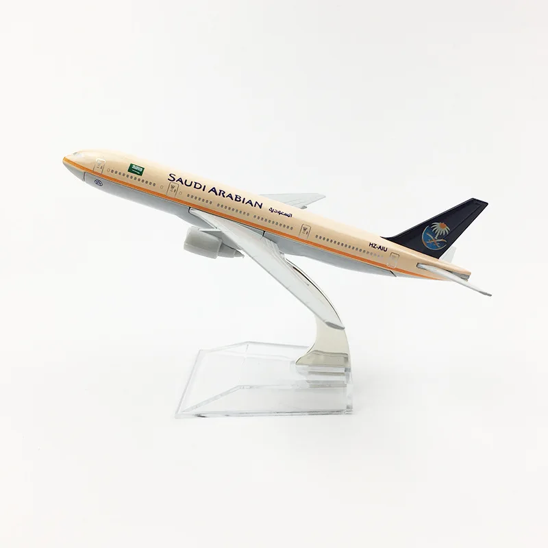 Escala de juguete, modelo de avión de 16CM B777, modelo de avión Airways de Arabia Saudita, avión de juguete, modelo fundido a presión, decoración de avión de aviación