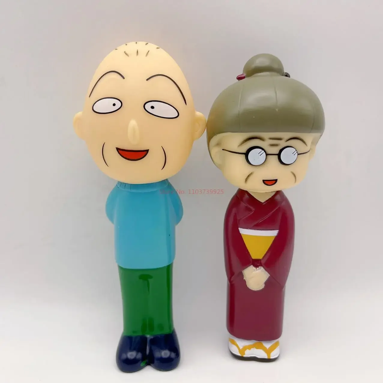 Anime Chibi Maruko Chan Dad Mother Family Pvc Action Figures bambole modelli di cartoni animati regali studenti Kawaii Hobby Toys ornamenti