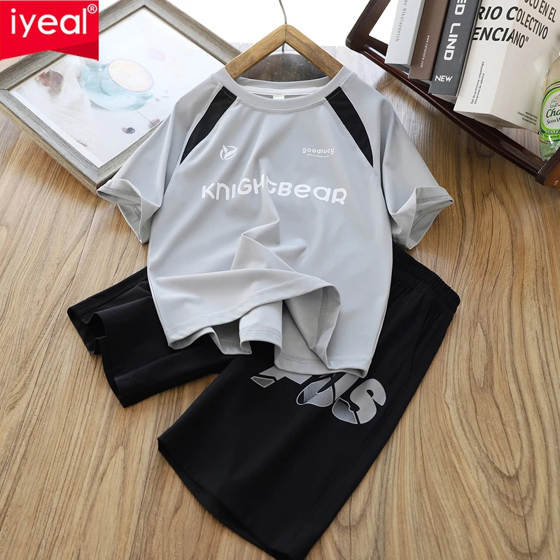 IYEAL Boys' Summer Sports Suit 2026 New Children's Clothing Short Sleeved Quick Drying Clothes Boys' Summer Cool Sportswear