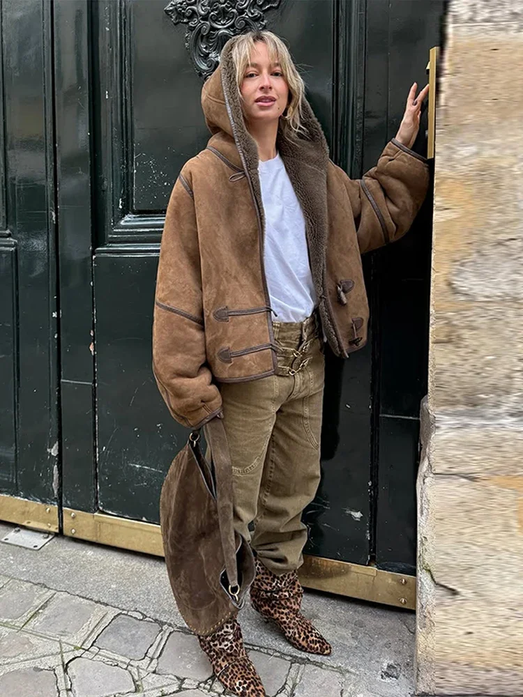 Casacos bomber femininos com capuz guarnição de couro retalhos jaqueta outono 2025 feminino manga longa solto casaco chique senhora outerwears