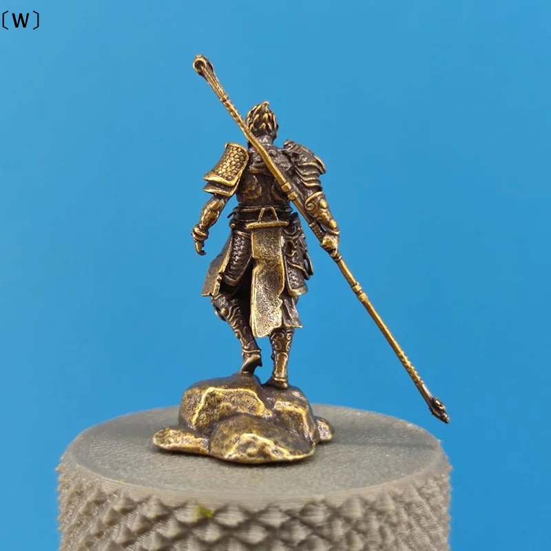 〔W〕Antique Sun Wukong Monkey Figurine Mini Statue Model With Golden Cudgel Desk Ornament For Home Car Decor Craft Collectible