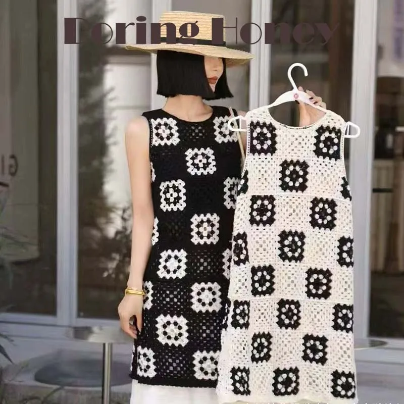 

Boring Honey Spring Fashion New European Style Plaid Vest dressRetro V-Neck Sleeveless Knit Long Dress All-Match Thin Dress Wome