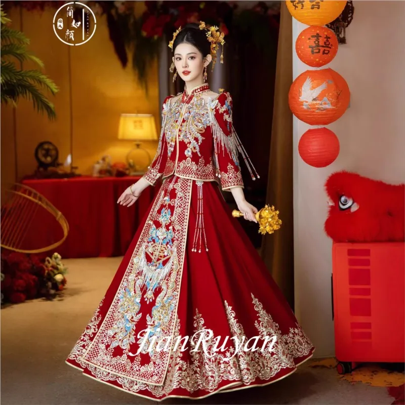 

The new style of heavy industry velvet wedding dress for brides dragon and phoenix gown Chinese-style
