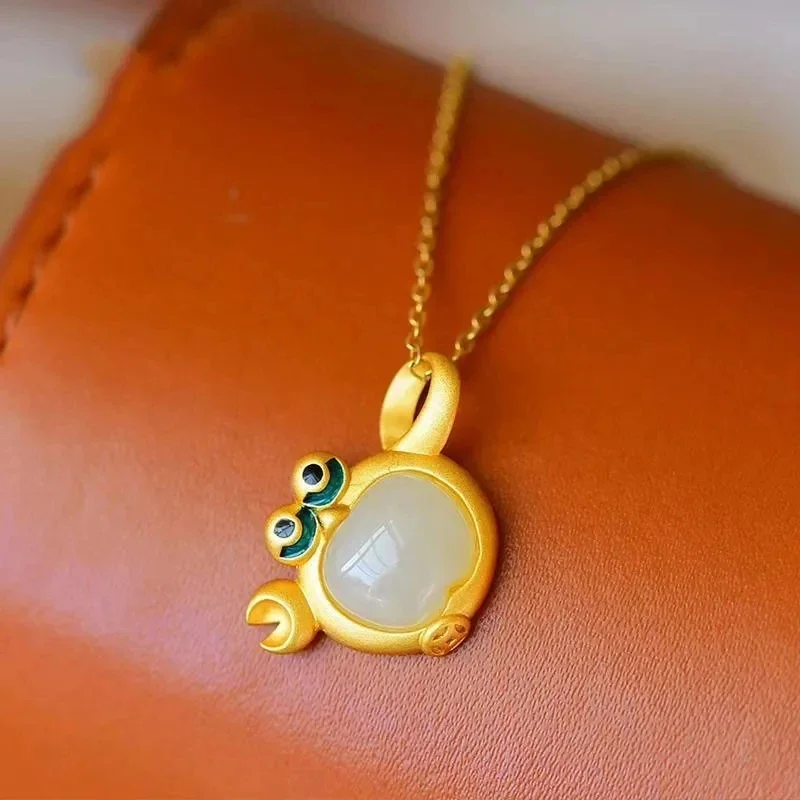 Original Design Sterling Silver Inlaid Natural Hetian Jade Cute Fresh Little Crab Art Pendant Necklace Female Brand Jewelry