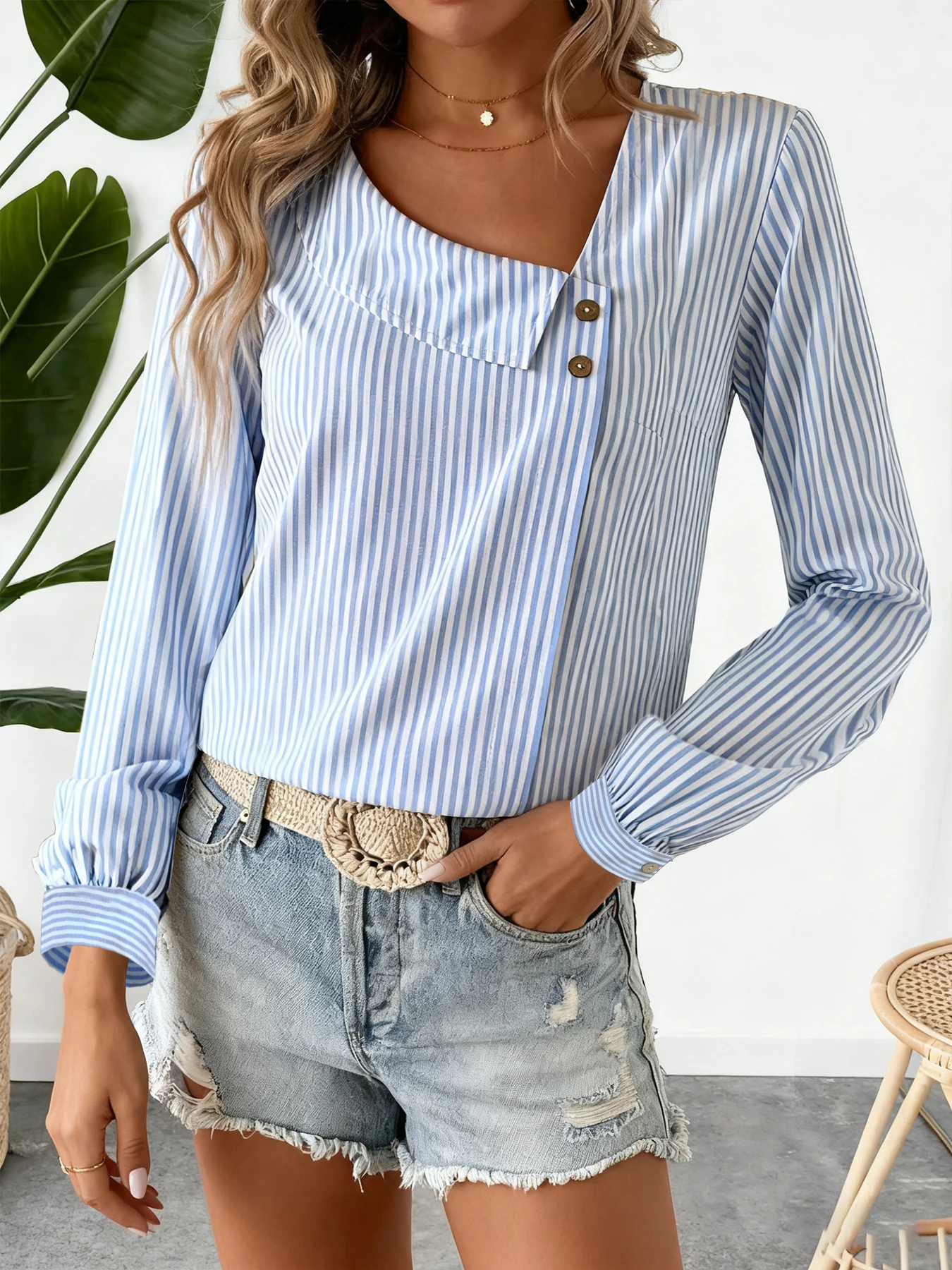 

Elegant trade temperament long sleeved casual loose T-shirt for foreign trade fashion plaid women's artistic T-shirt shirt
