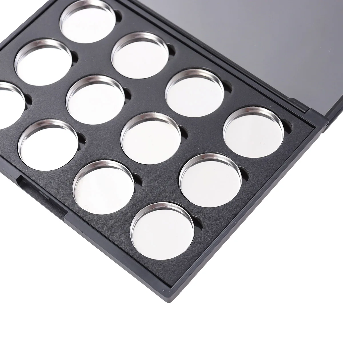 

Magnetic Empty Eyeshadow Palette Case Travel Size Disk Custom Makeup Pan Refillable Cosmetics Container Portable DIY Space