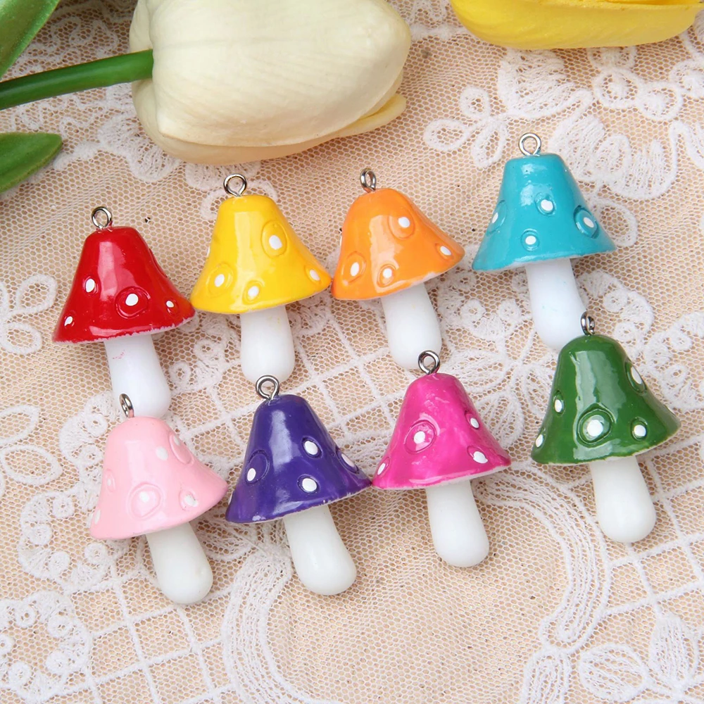 8Pcs Resin Mushroom Pendant Imitation Mushroom DIY Accessories For Hanging Necklace Pendant Jewelry Components