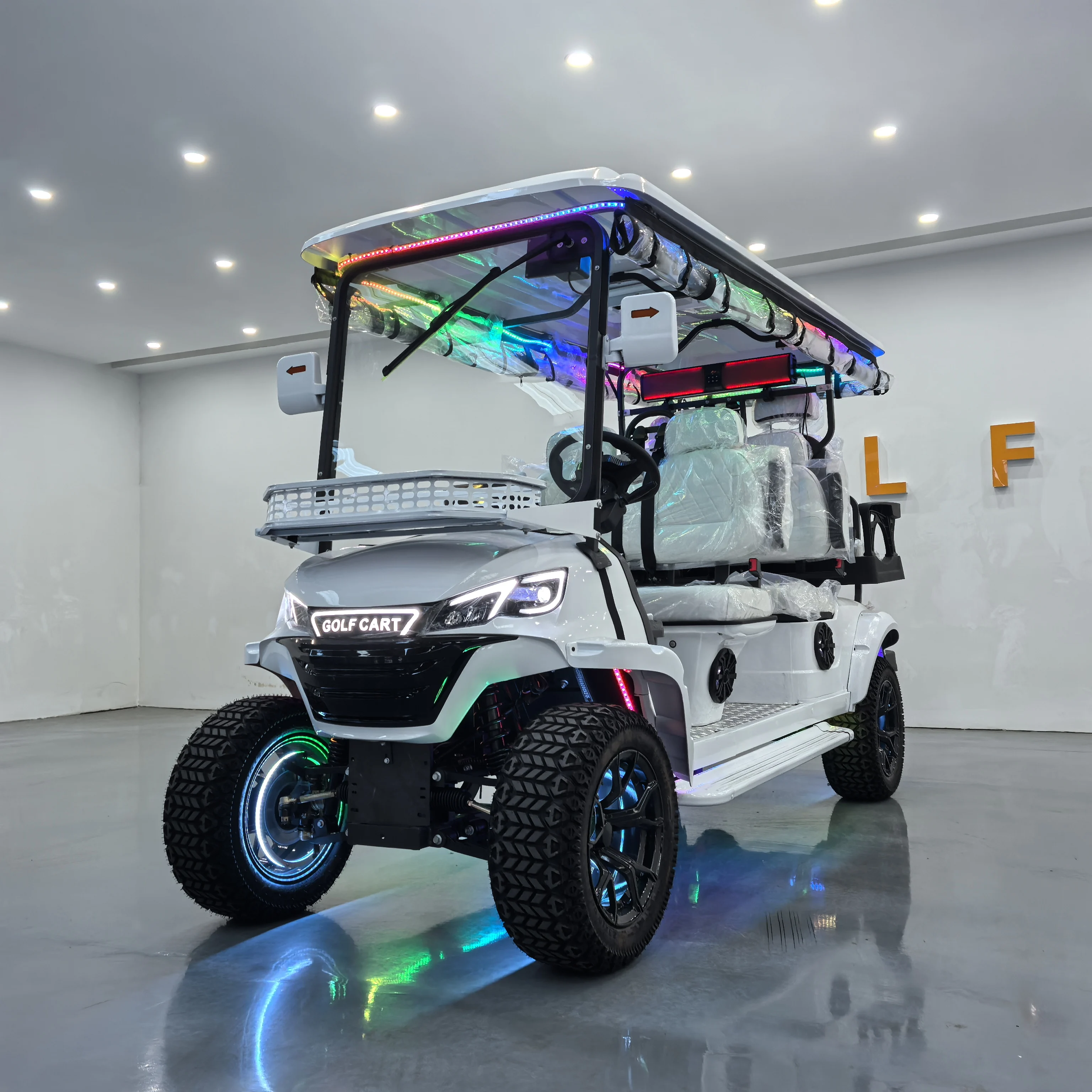 Luxurious 2-4 seat electric golf cart, with 5kw motor 48v lithium battery, EEC GCC compatible club car Dot certified