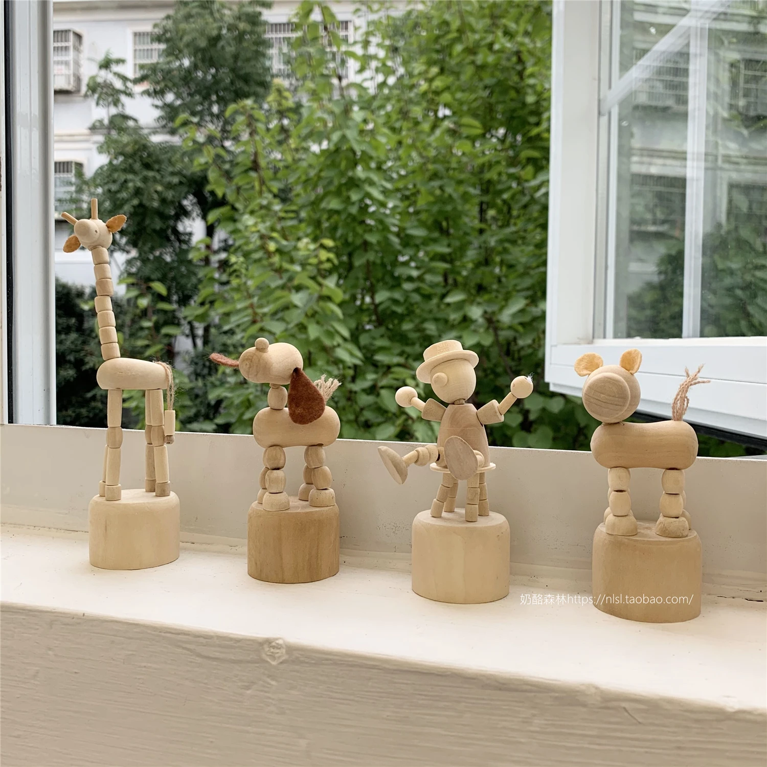 Ins Style Desktop Fun Animal Ornaments Wooden Joint Adjustable Desktop Decoration Photo Background