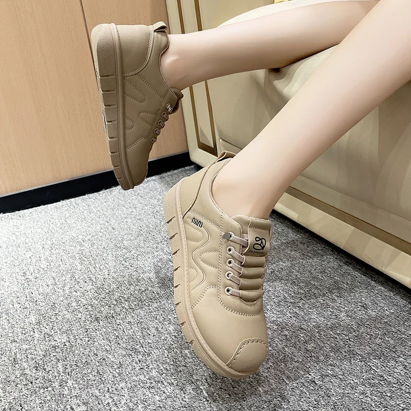 Thick-soled Casual Sports Shoes for Women Autumn Comfortable Internet Celebrity Plaid Shoes Smooth Light Leisure Tenis De Mujer