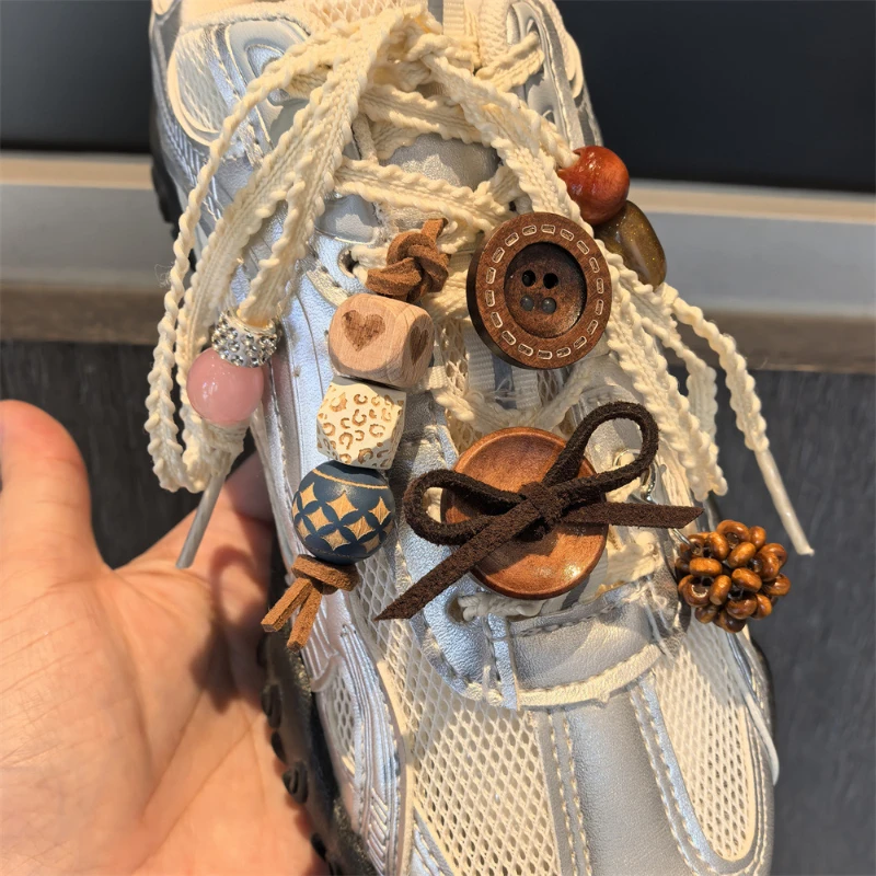 

Miniso Winter Shoelace Charms Button Bow Rhinestone Bead Diy Shoelace Decorations Cute Removable Shoes Accessories For Sneaker