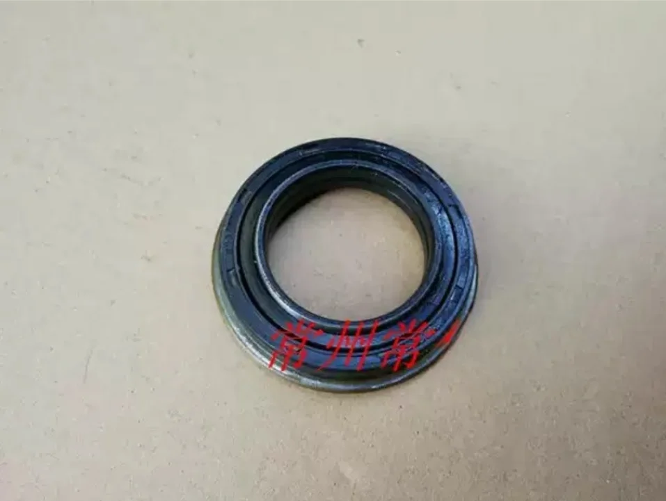 for Yanma high-speed rice transplanter accessories front wheel oil seal rear wheel oil seal VP6D6G8DVP7D anti-dust seal oil seal
