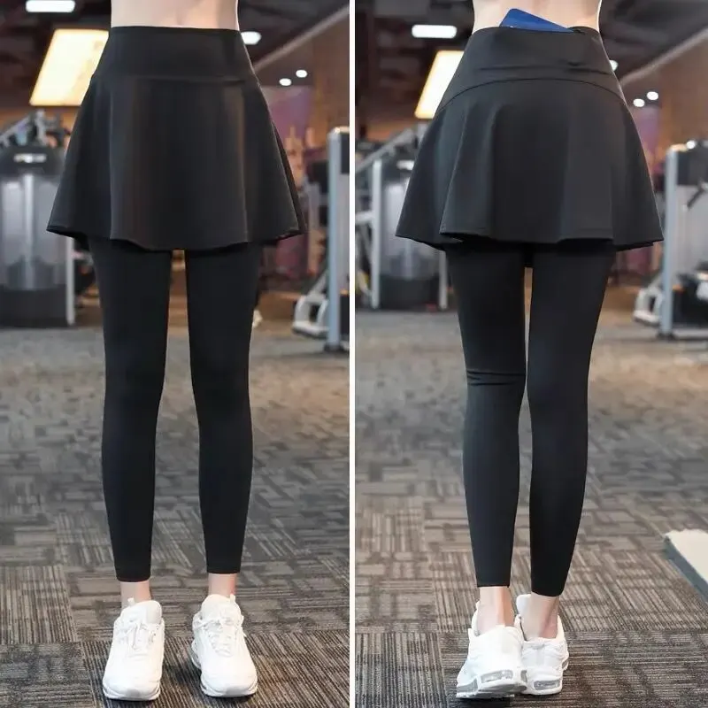 The New Yoga Tennis Skirt Women\'s High Waist Slimming Sports Training Short Skirt Two-layer Anti-empty Half-length Pleated Skirt